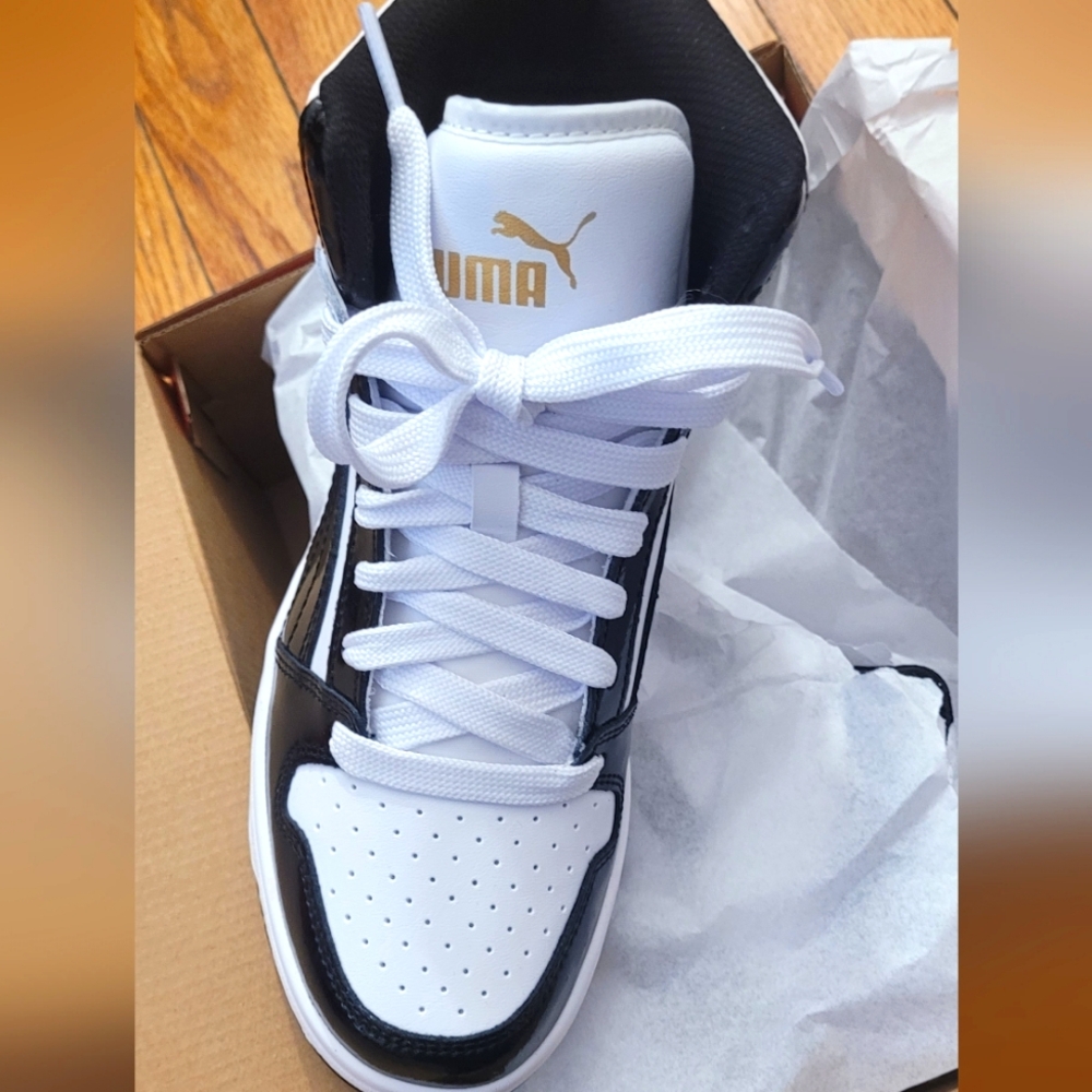 NWT PUMA WOMANS
